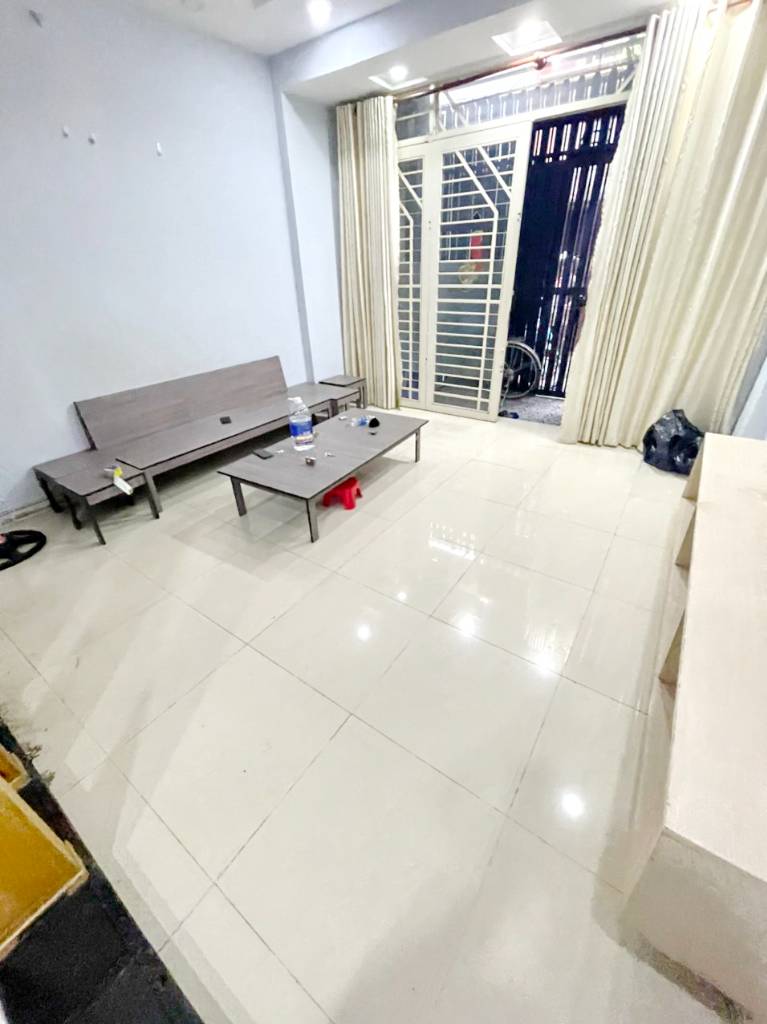 Bán nhà 1 lầu gần hẻm xe hơi 219 đường Tạ Quang Bửu P.3 Quận 8
